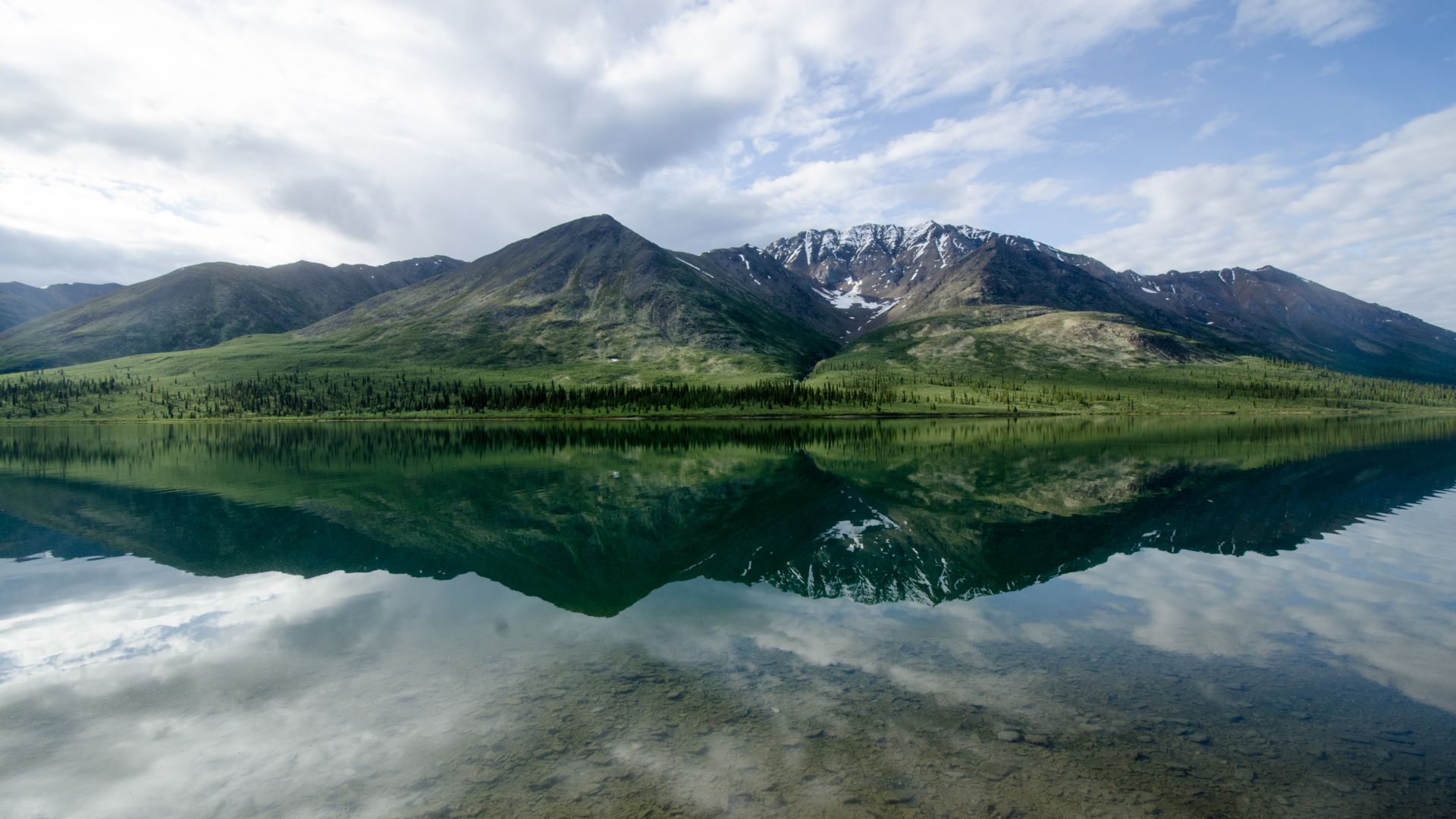 Calm waters at Bonnet Plume Lake
