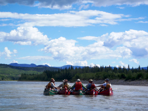 Nahanni-ACTIV-flotilla of canoes